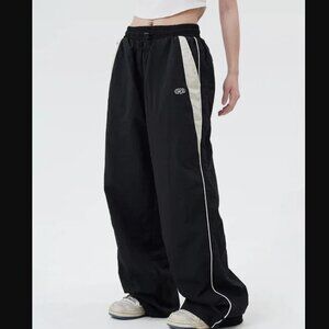 Black Baggy Track Joggers Womans XL Pockets Drawstrings at Waist and Ankles Y2K